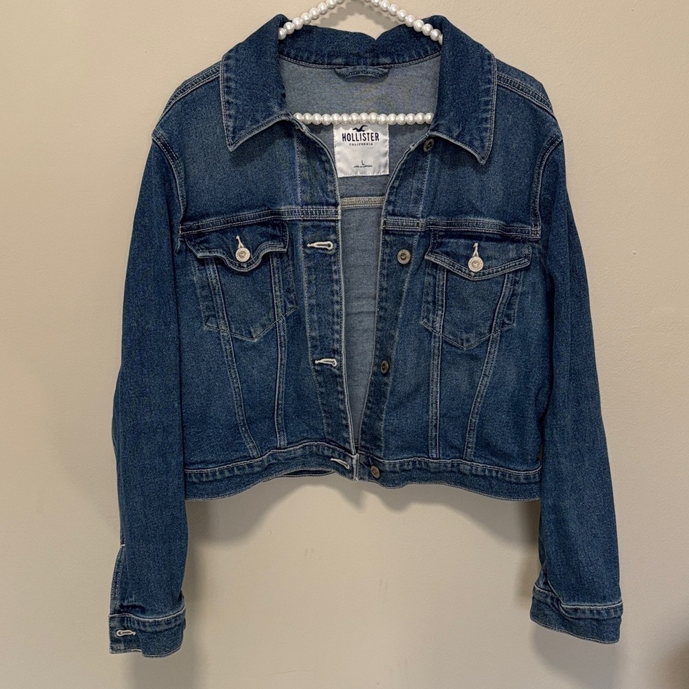 Hollister Women's Classic Blue Jean Jacket